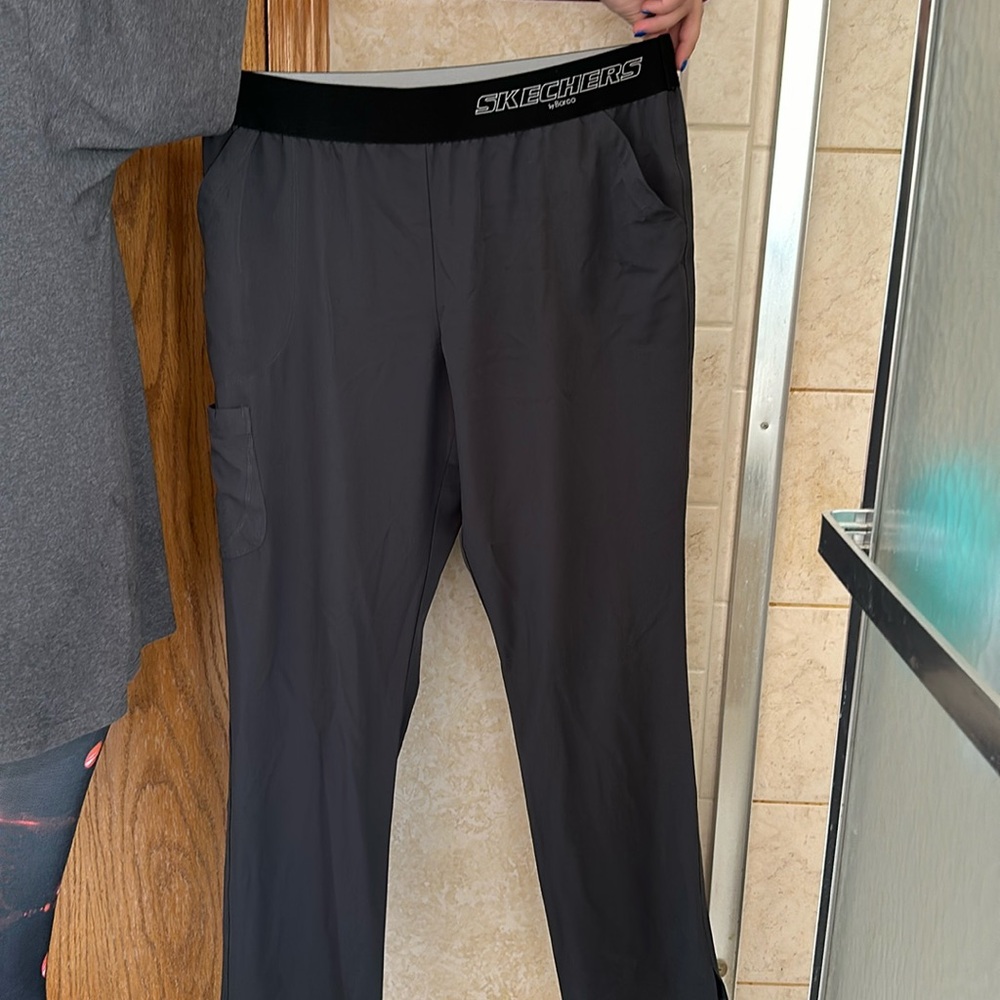 Scrub pants
